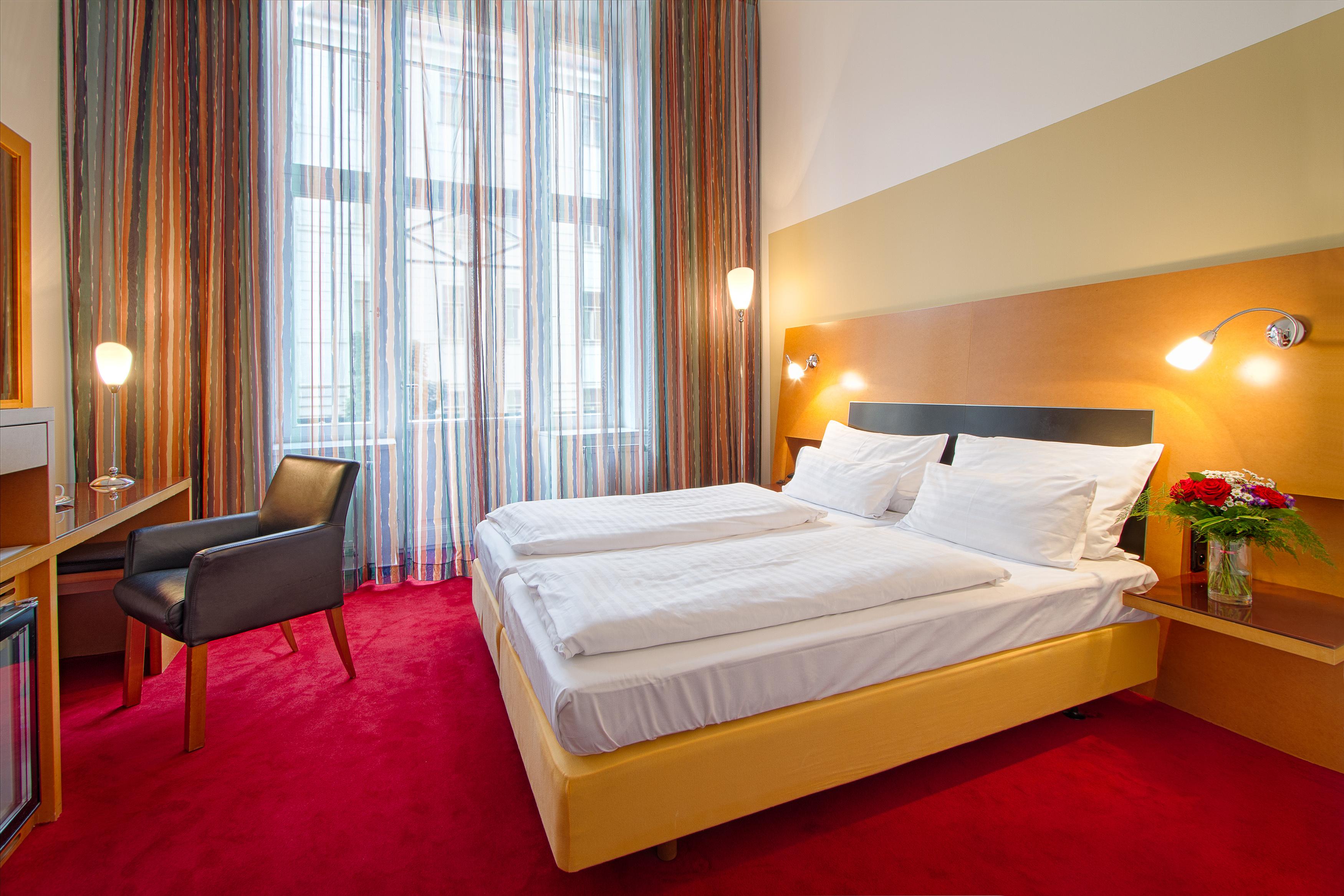 Theatrino Hotel Prague Luaran gambar