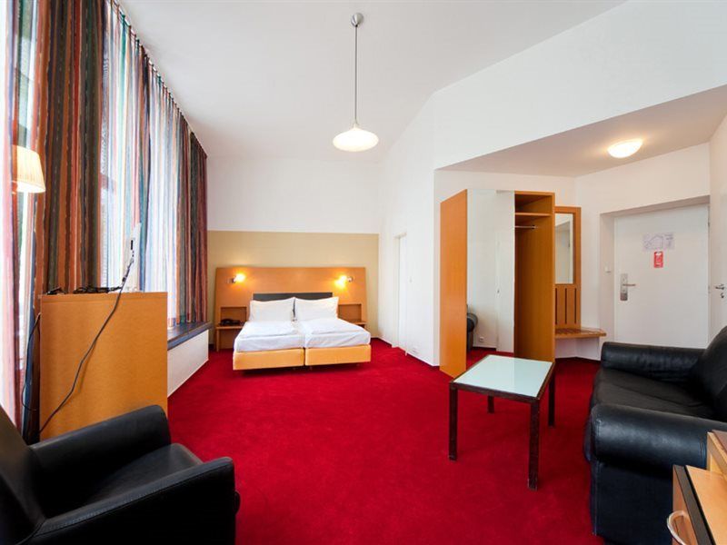 Theatrino Hotel Prague Luaran gambar